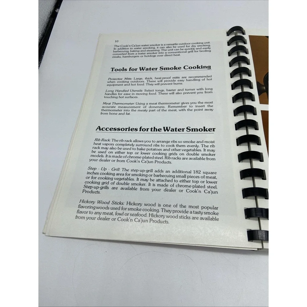 Cook'n Ca'jun Water Smoker Cookbook‎ Recipes for Grill 1984 Sondra Hester Spiral